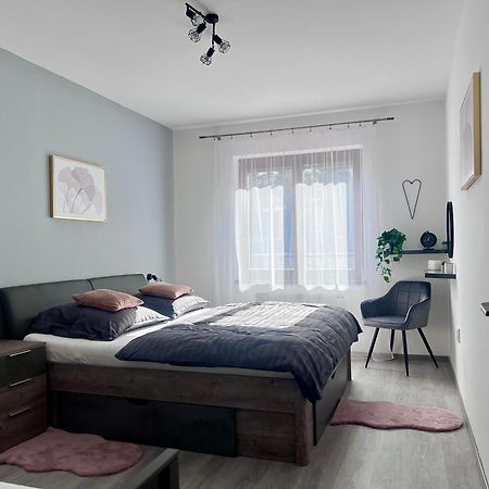 Apartman Lakeside Cesky Krumlov Exterior photo