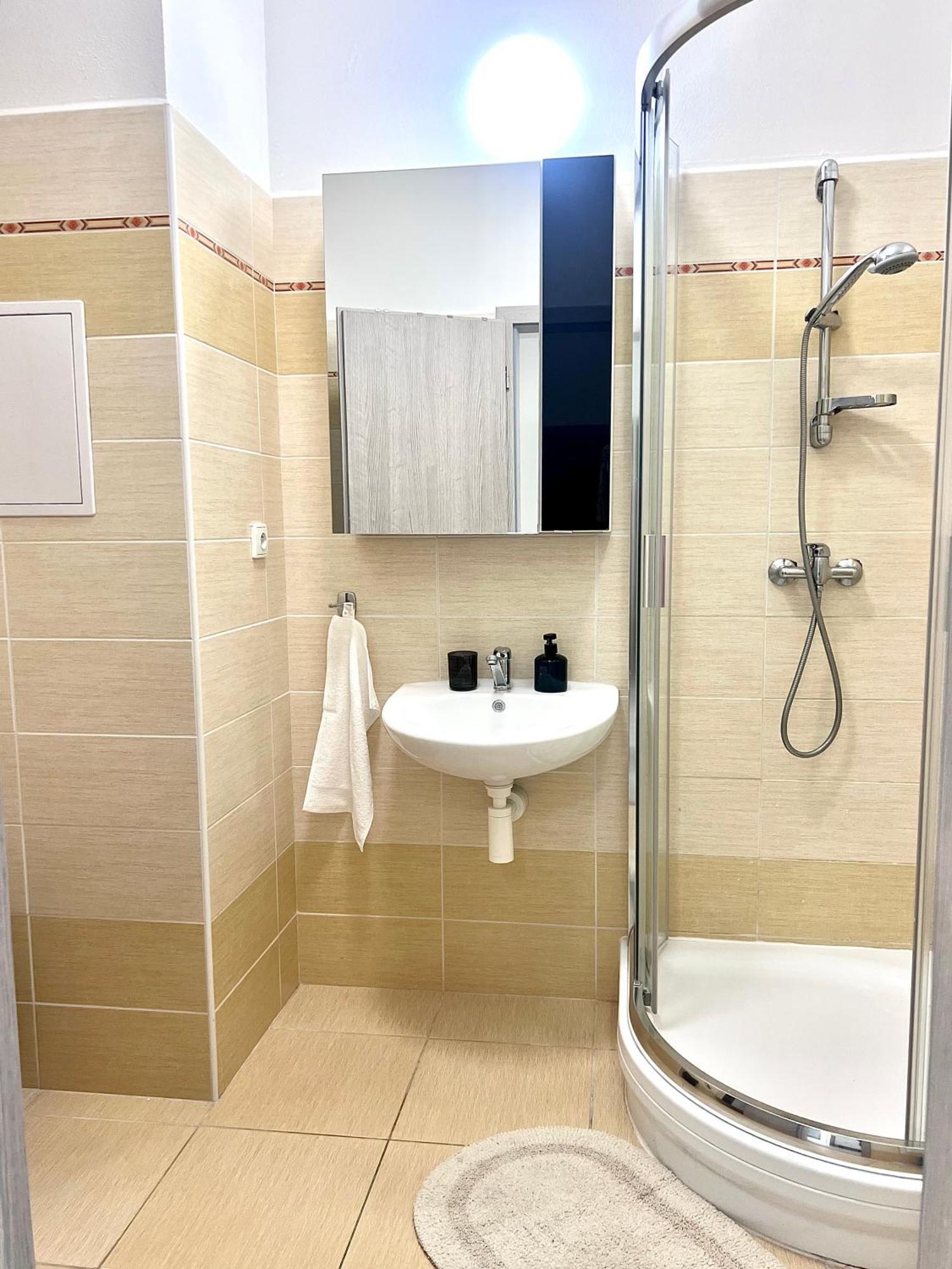 Apartman Lakeside Cesky Krumlov Exterior photo